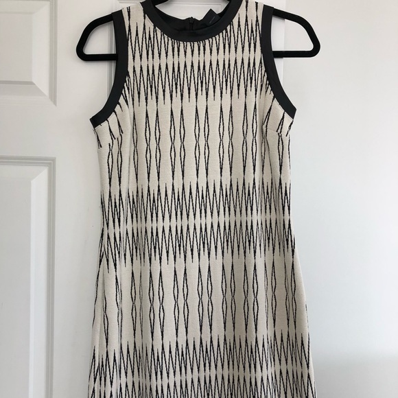 Dresses & Skirts - NWT Aqua leather hem bodycon dress- XS